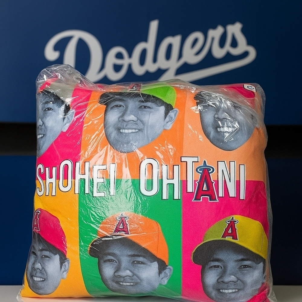 Shohei Ohtani Angels 16” Pillow  Pre-Dodgers Collectible MLB Home Decor Sealed